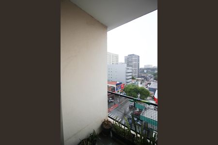 Varanda de kitnet/studio para alugar com 1 quarto, 34m² em Moema, São Paulo