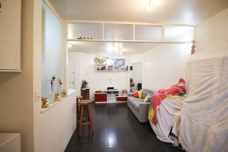 Studio para alugar com 34m², 1 quarto e 1 vaga Studio para alugar com 34m², 1 quarto e 1 vagaSuíte