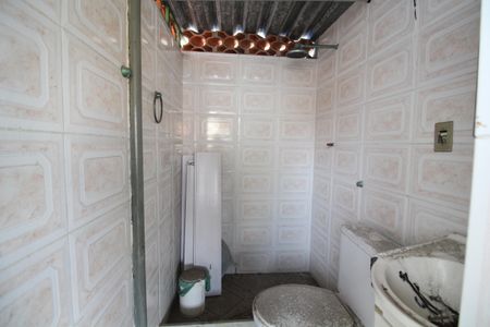 Casa à venda com 120m², 2 quartos e sem vagaBanheiro de Serviço