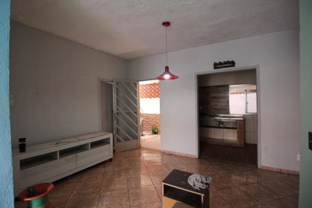 Sala de casa à venda com 2 quartos, 120m² em Taquara, Rio de Janeiro