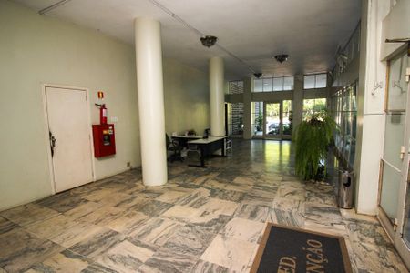 Apartamento à venda com 105m², 3 quartos e 1 vaga Apartamento à venda com 105m², 3 quartos e 1 vagaHall de entrada