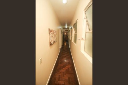 Apartamento à venda com 105m², 3 quartos e 1 vaga Apartamento à venda com 105m², 3 quartos e 1 vagaCorredor