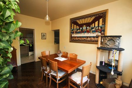 Apartamento à venda com 105m², 3 quartos e 1 vaga Apartamento à venda com 105m², 3 quartos e 1 vagaSala de Jantar