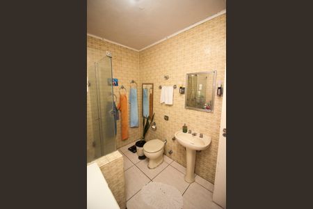 Apartamento à venda com 105m², 3 quartos e 1 vaga Apartamento à venda com 105m², 3 quartos e 1 vagaBanheiro