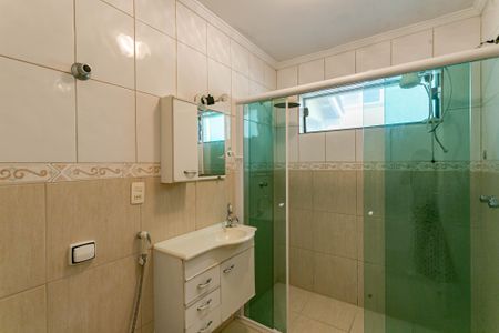 Casa à venda com 199m², 2 quartos e 3 vagas Casa à venda com 199m², 2 quartos e 3 vagasBanheiro 2