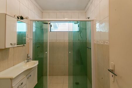 Casa à venda com 199m², 2 quartos e 3 vagas Casa à venda com 199m², 2 quartos e 3 vagasBanheiro 2