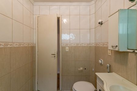 Casa à venda com 199m², 2 quartos e 3 vagas Casa à venda com 199m², 2 quartos e 3 vagasBanheiro 2