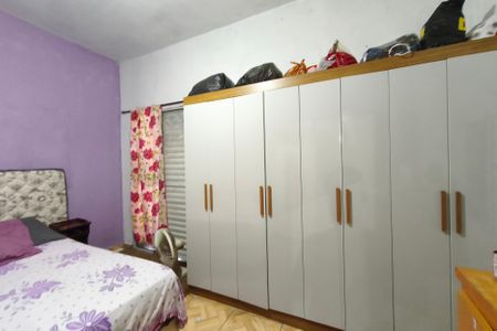 Casa à venda com 65m², 3 quartos e 4 vagas Casa à venda com 65m², 3 quartos e 4 vagasCasa 2 - Quarto 3