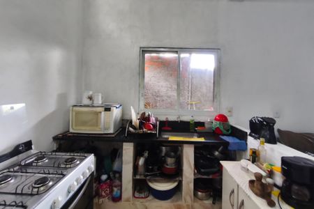 Casa à venda com 65m², 3 quartos e 4 vagas Casa à venda com 65m², 3 quartos e 4 vagasCasa 2 - Cozinha