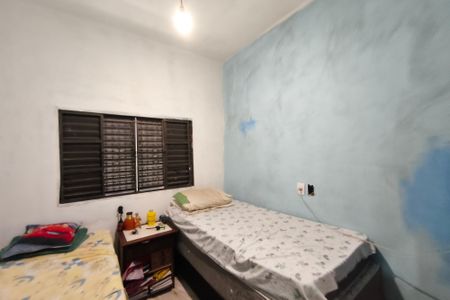 Casa à venda com 65m², 3 quartos e 4 vagas Casa à venda com 65m², 3 quartos e 4 vagasCasa 2 - Quarto 2