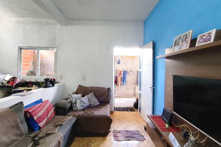 Casa à venda com 65m², 3 quartos e 4 vagas Casa à venda com 65m², 3 quartos e 4 vagasCasa 2 - Sala