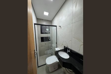 Casa à venda com 160m², 2 quartos e 2 vagas Casa à venda com 160m², 2 quartos e 2 vagasBanheiro de serviço