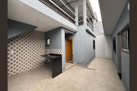 Casa à venda com 160m², 2 quartos e 2 vagas Casa à venda com 160m², 2 quartos e 2 vagasÁrea de serviço - Churrasqueira