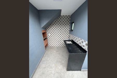 Casa à venda com 160m², 2 quartos e 2 vagas Casa à venda com 160m², 2 quartos e 2 vagasÁrea de serviço - Churrasqueira