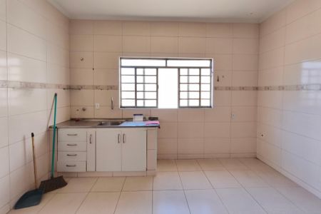 Casa à venda com 163m², 2 quartos e 4 vagasCozinha