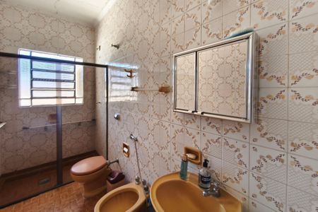 Casa à venda com 163m², 2 quartos e 4 vagasBanheiro