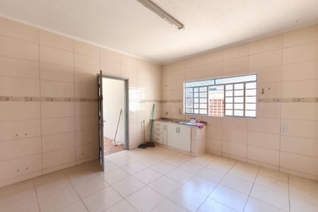 Casa à venda com 163m², 2 quartos e 4 vagasCozinha