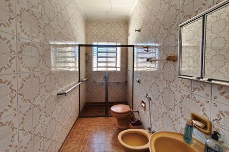 Casa à venda com 163m², 2 quartos e 4 vagasBanheiro