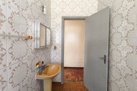 Casa à venda com 163m², 2 quartos e 4 vagasBanheiro