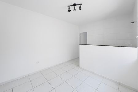 Casa para alugar com 2 quartos, 50m² em Jardim Satélite, São José dos Campos