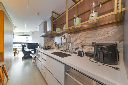 Apartamento à venda com 134m², 2 quartos e 2 vagas Apartamento à venda com 134m², 2 quartos e 2 vagasCozinha