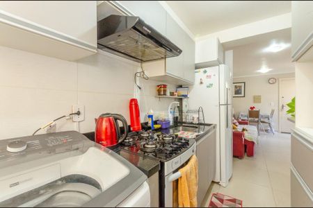 Cozinha  de apartamento para alugar com 2 quartos, 45m² em Cristal, Porto Alegre