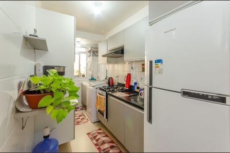 Cozinha  de apartamento para alugar com 2 quartos, 45m² em Cristal, Porto Alegre