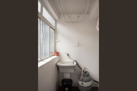 Apartamento à venda com 60m², 2 quartos e 1 vagaÁrea de Serviço