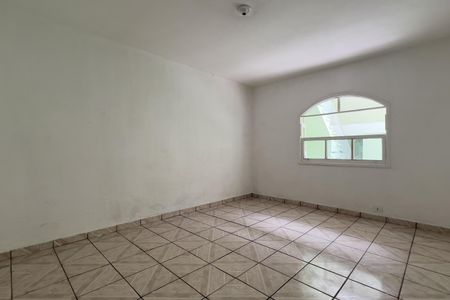 Quarto de casa para alugar com 1 quarto, 60m² em Jardim Vila Galvao, Guarulhos