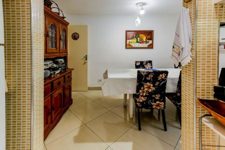 Casa para alugar com 100m², 3 quartos e 2 vagas Casa para alugar com 100m², 3 quartos e 2 vagasCozinha