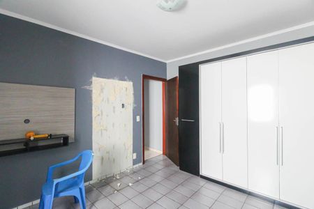 Casa para alugar com 180m², 4 quartos e 2 vagas Casa para alugar com 180m², 4 quartos e 2 vagasQuarto 3