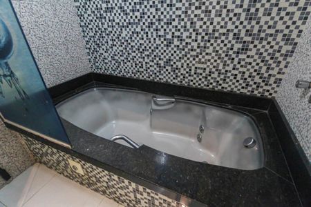 Casa para alugar com 180m², 4 quartos e 2 vagas Casa para alugar com 180m², 4 quartos e 2 vagasBanheiro