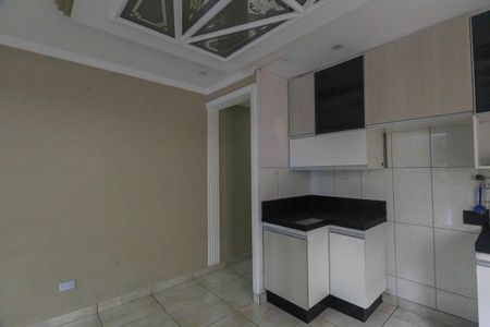Casa para alugar com 180m², 4 quartos e 2 vagas Casa para alugar com 180m², 4 quartos e 2 vagasCozinha