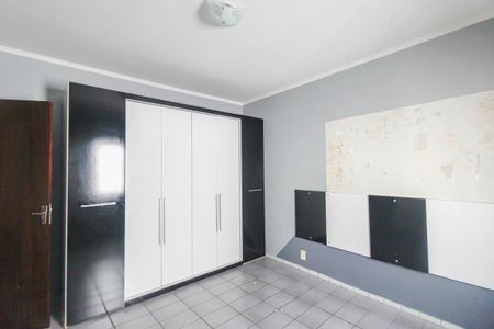 Casa para alugar com 180m², 4 quartos e 2 vagas Casa para alugar com 180m², 4 quartos e 2 vagasQuarto 3