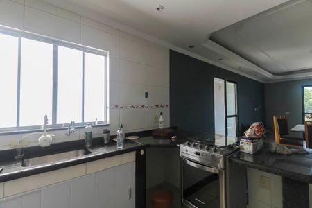 Casa para alugar com 180m², 4 quartos e 2 vagas Casa para alugar com 180m², 4 quartos e 2 vagasCozinha 2