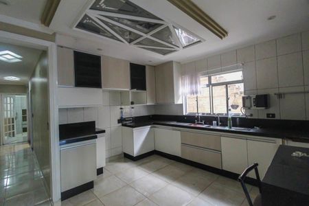 Casa para alugar com 180m², 4 quartos e 2 vagas Casa para alugar com 180m², 4 quartos e 2 vagasBanheiro