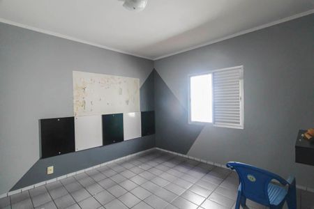 Casa para alugar com 180m², 4 quartos e 2 vagas Casa para alugar com 180m², 4 quartos e 2 vagasQuarto 3