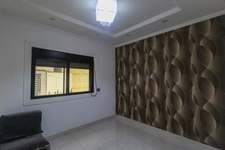 Casa para alugar com 180m², 4 quartos e 2 vagas Casa para alugar com 180m², 4 quartos e 2 vagasQuarto 2