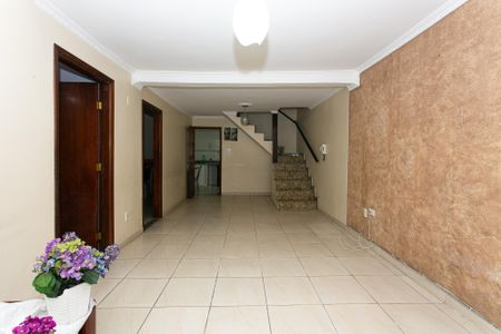 Casa para alugar com 470m², 4 quartos e 3 vagas Casa para alugar com 470m², 4 quartos e 3 vagasCasa 2 - Sala