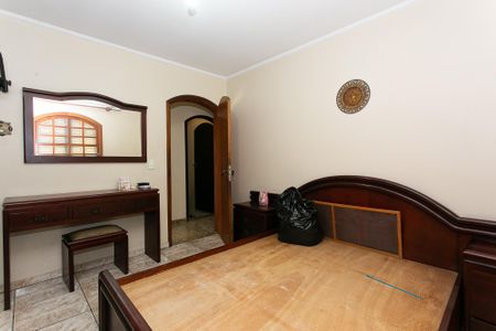 Casa para alugar com 470m², 4 quartos e 3 vagas Casa para alugar com 470m², 4 quartos e 3 vagasCasa 1 - Quarto 2