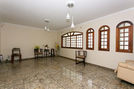 Casa 1 - Sala de casa para alugar com 4 quartos, 470m² em Vila Aricanduva, São Paulo
