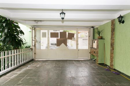 Casa para alugar com 470m², 4 quartos e 3 vagas Casa para alugar com 470m², 4 quartos e 3 vagasCasa 1 - Garagem