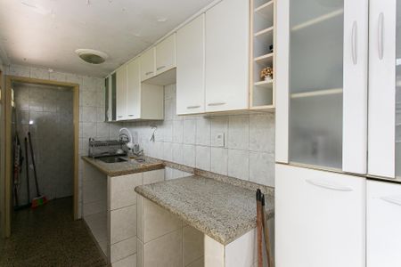 Casa para alugar com 470m², 4 quartos e 3 vagas Casa para alugar com 470m², 4 quartos e 3 vagasCasa 1 - Área de Serviço