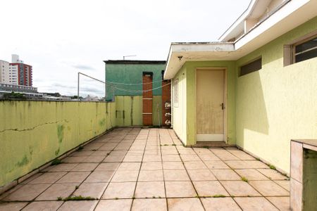 Casa para alugar com 470m², 4 quartos e 3 vagas Casa para alugar com 470m², 4 quartos e 3 vagasCasa 1 - Área Externa