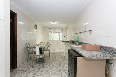 Casa para alugar com 470m², 4 quartos e 3 vagas Casa para alugar com 470m², 4 quartos e 3 vagasCasa 2 - Cozinha
