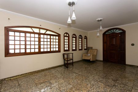 Casa para alugar com 470m², 4 quartos e 3 vagas Casa para alugar com 470m², 4 quartos e 3 vagasCasa 1 - Sala