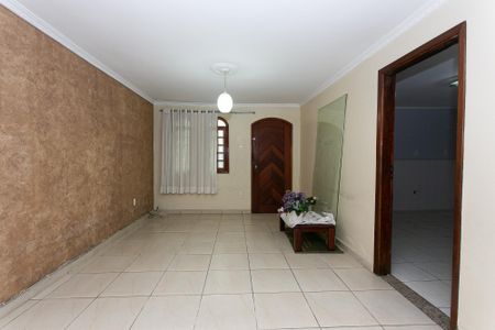 Casa para alugar com 470m², 4 quartos e 3 vagas Casa para alugar com 470m², 4 quartos e 3 vagasCasa 2 - Sala