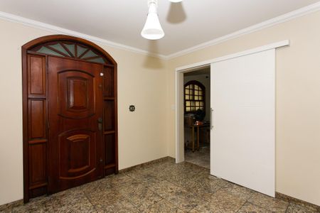 Casa para alugar com 470m², 4 quartos e 3 vagas Casa para alugar com 470m², 4 quartos e 3 vagasCasa 1 - Sala