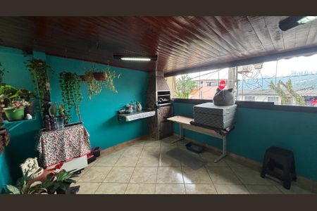 Casa à venda com 106m², 3 quartos e 1 vaga Casa à venda com 106m², 3 quartos e 1 vagaSala - Varanda