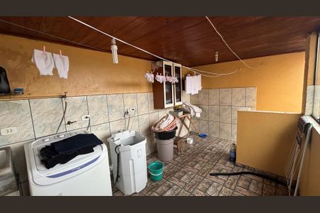 Casa à venda com 106m², 3 quartos e 1 vaga Casa à venda com 106m², 3 quartos e 1 vagaÁrea de Serviço